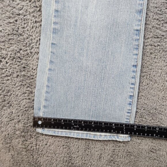 Vintage Levi's Jeans Women's 9 JR Blue Flare 519 Low Rise Boot Light Wash Denim - Picture 6 of 10